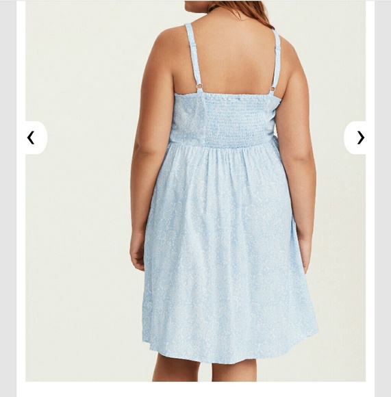 ♥ Torrid New Floral Lace UpDress - Picture 3 of 3